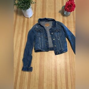 Hollister women’s denim jacket (S)
